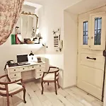 Sottosoprasannio 4* روما