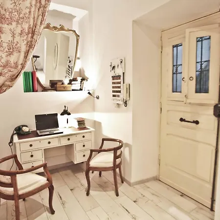 Sottosoprasannio 4* Rome