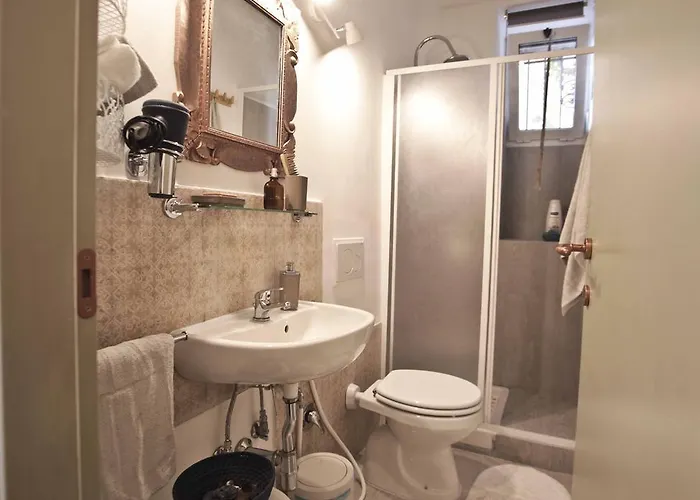 Sottosoprasannio לינה וארוחת בוקר רומא