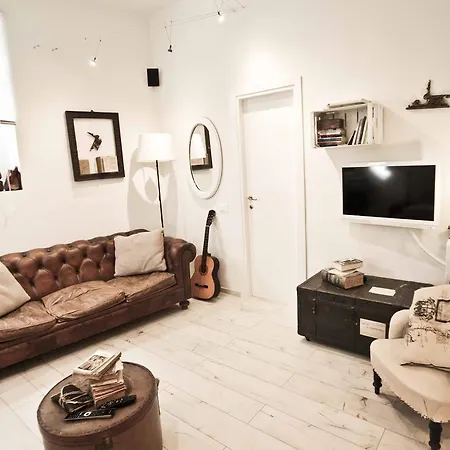 Sottosoprasannio Bed and Breakfast Ρώμη