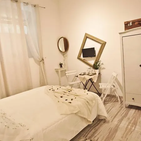 Nocleg ze śniadaniem Sottosoprasannio 4*