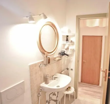 Sottosoprasannio Bed and Breakfast Ρώμη